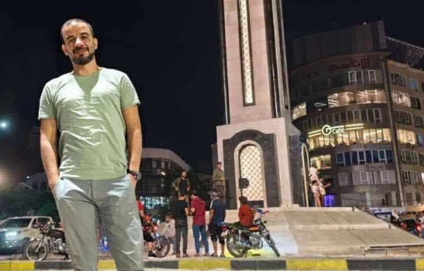 ناشطون سوريون يطالبون "قسد" با...