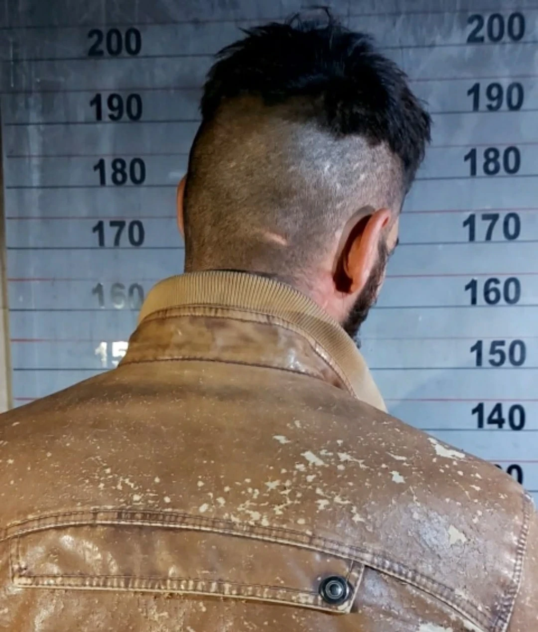 مقتل شاب وطفل داخل منزل في قنو...