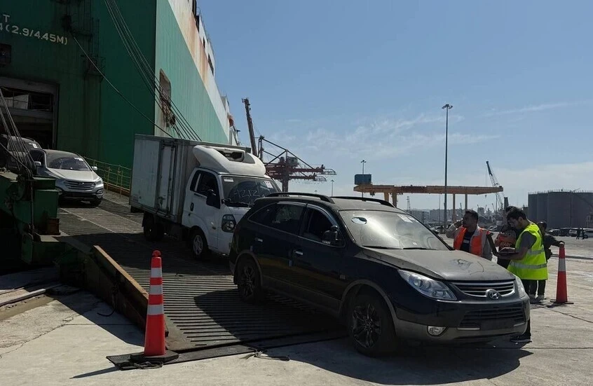 سوريا توقف استيراد السيارات ال...