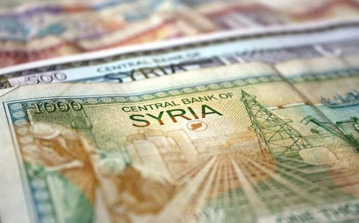 سوريا.. الليرة بين اﻻرتفاع واﻻ...