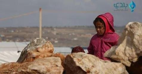 بدون مساعدات.. مخيمات بلا تدفئ...