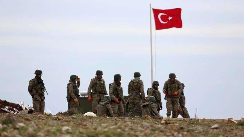 القوات التركية تستهدف مواقع لل...