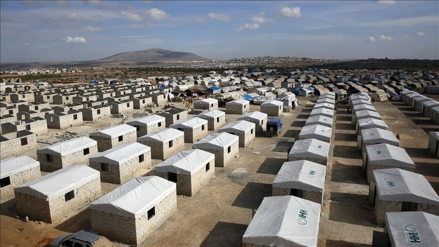 الإغاثة التركية تسلم عشرات الم...