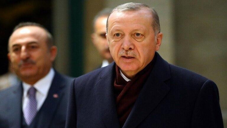 أردوغان: مليون شخص من إدلب يتو...