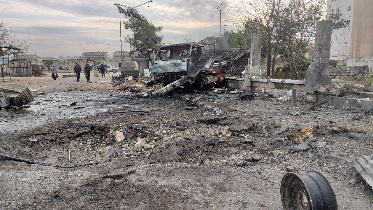 طائرات روسية تقصف مدينة إدلب و...