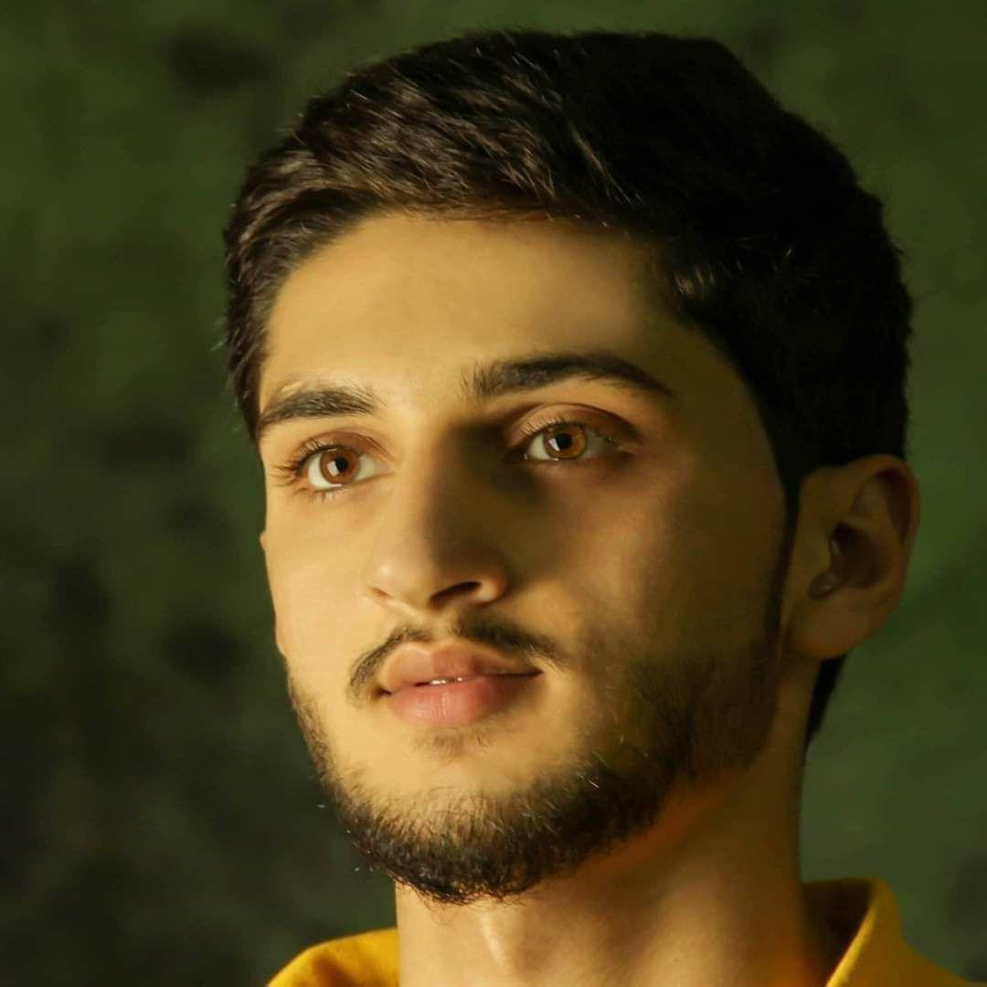 طائرات روسيا تقتل إعلاميا بريف...