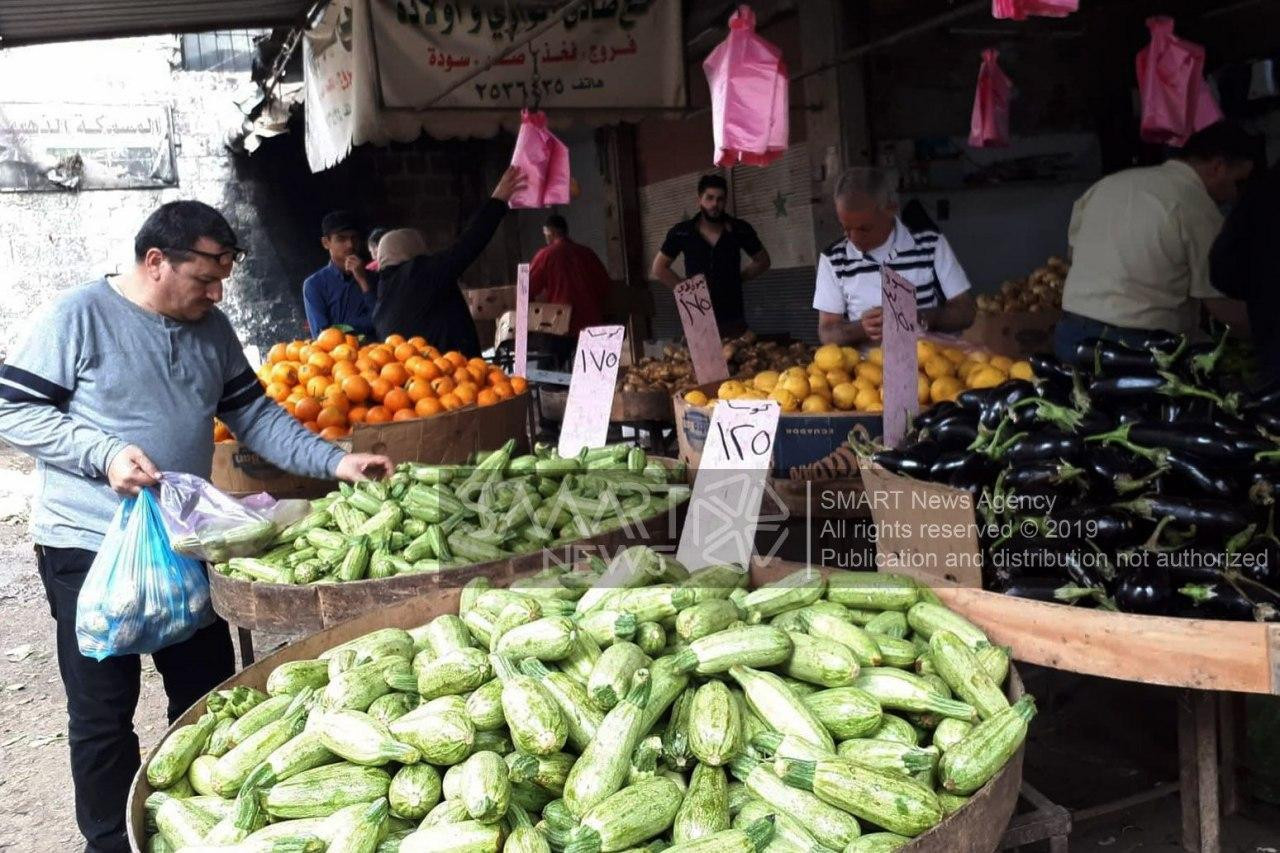 من يقف وراء ارتفاع اﻷسعار في م...