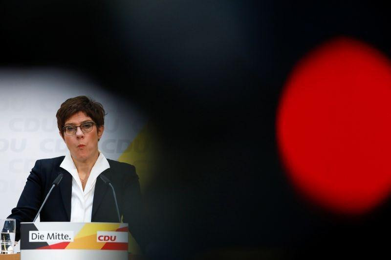 ألمانيا تبحث فرض عقوبات على رو...