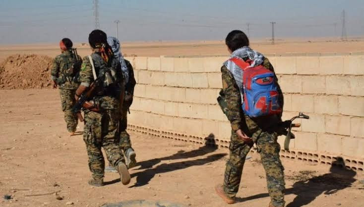 "قسد" تعتقل 12 مدنيا في الحسكة