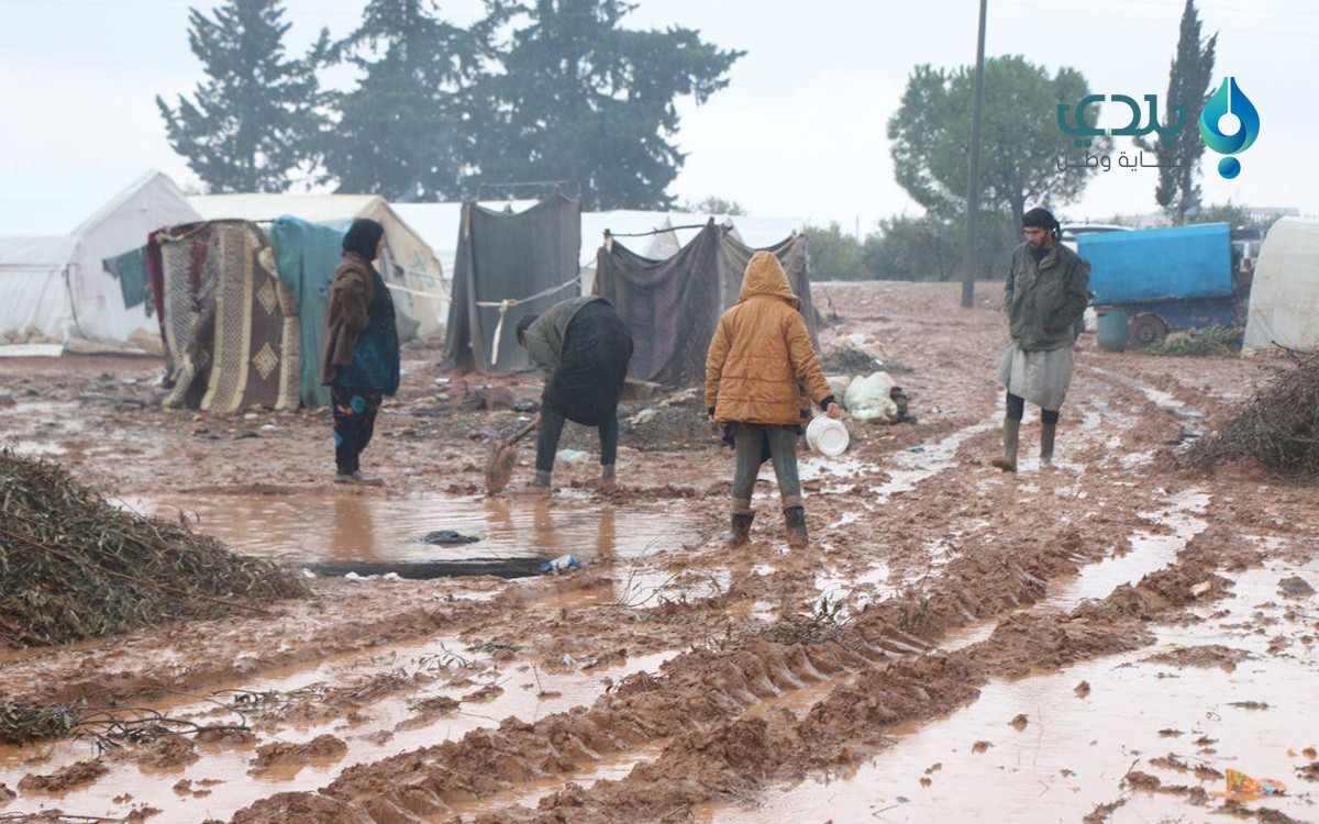 مخيمات ريف حلب المنسية.. شح في...