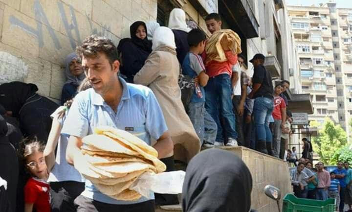 الخبز في مناطق سيطرة النظام عب...