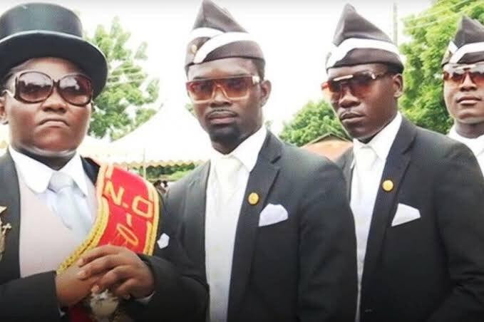 فرقة التابوت تحذر: ابقوا في ال...