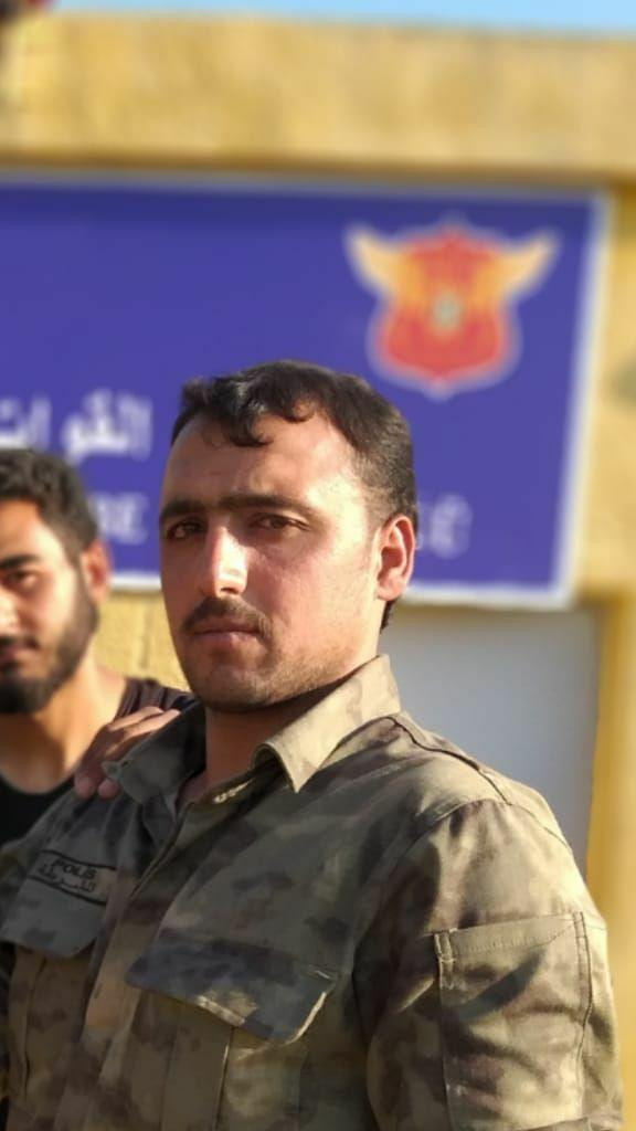 حلب.. مدرعة تركية تدهس عنصرا م...