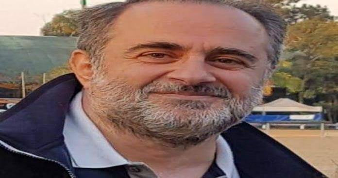 "فراس الأسد" يصف عائلته بـ"الف...