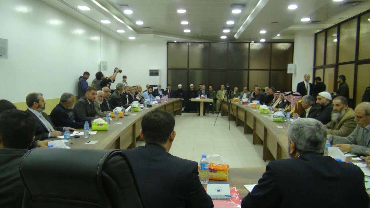 حكومة "الإنقاذ" تتلمس سياسة جد...