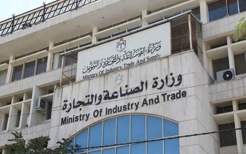 وزير بحكومة النظام يعترف بهدر...