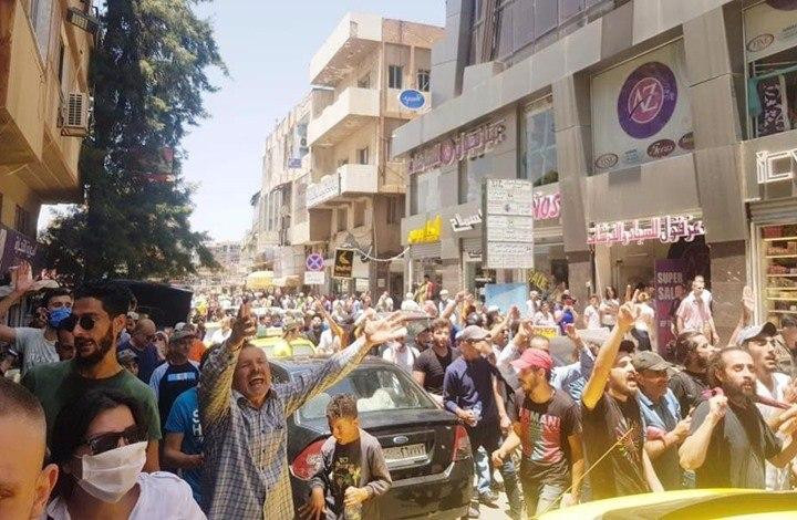 بناء على وعود النظام.. السويدا...