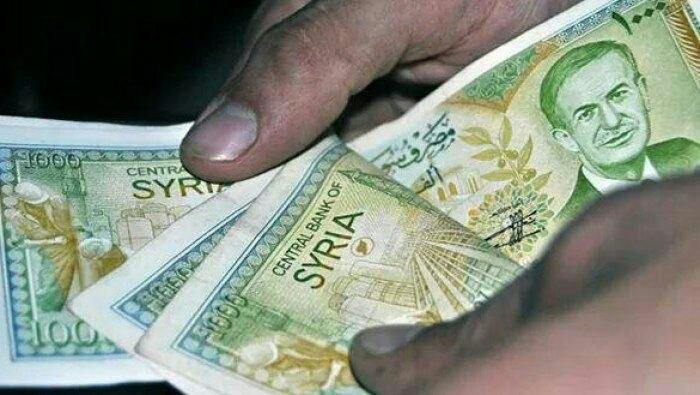 صحيفة موالية: الأسرة السورية ت...