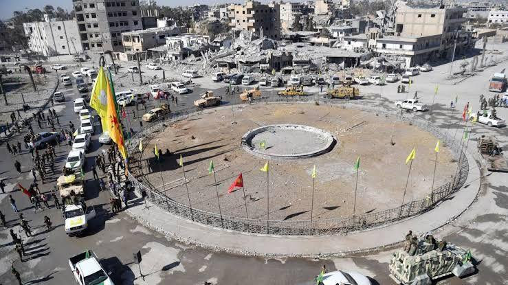 ثلاثة انفجارات في مدينة الرقة 