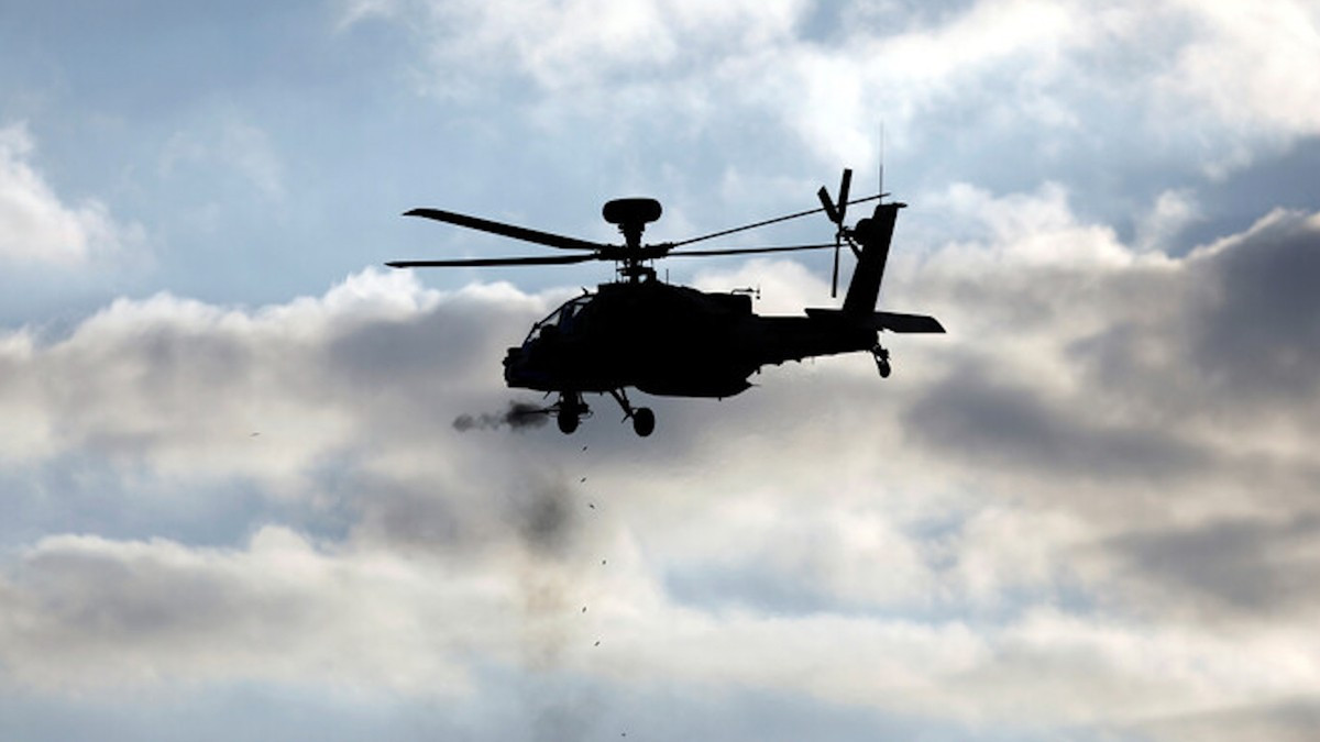 مروحيات إسرائيلية تقصف مواقع ل...