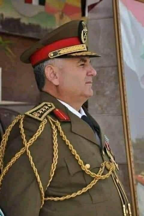 وفاة ضابط رفيع للنظام في ظروف...