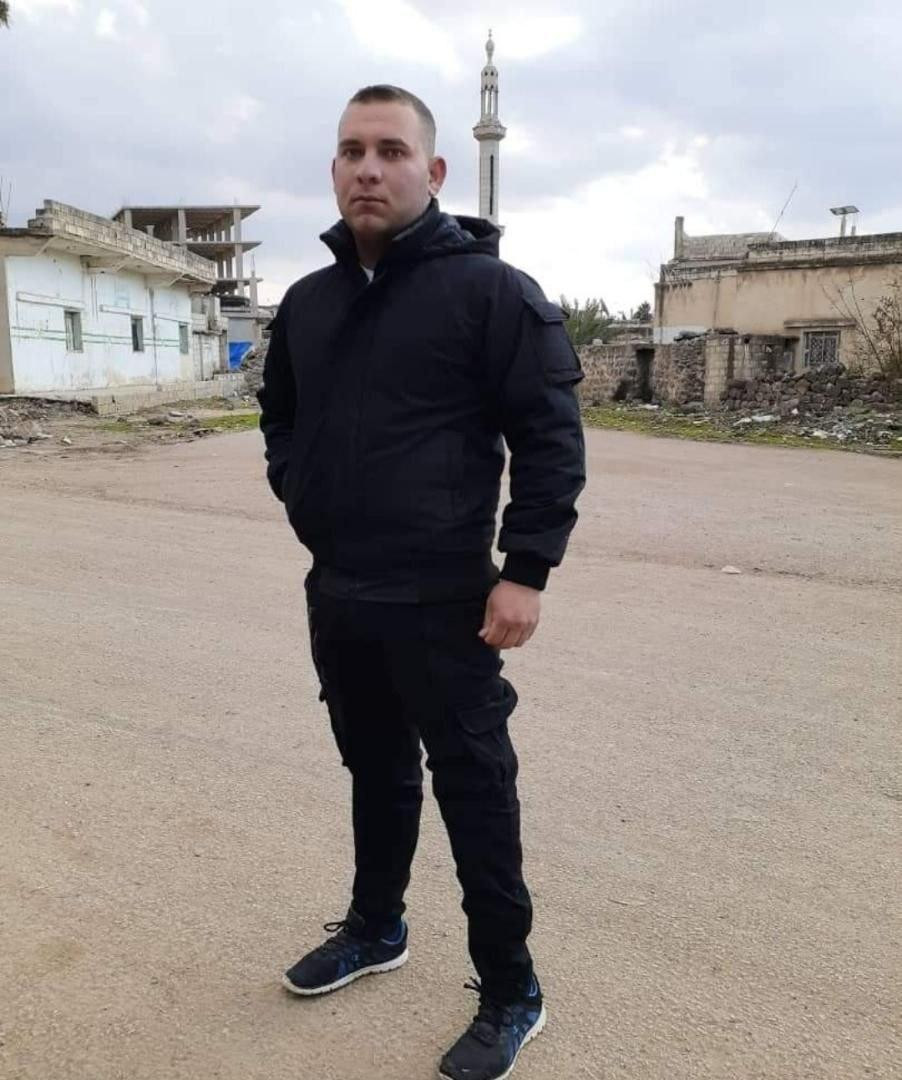 اغتيال شخص يحمل بطاقة تسوية غر...