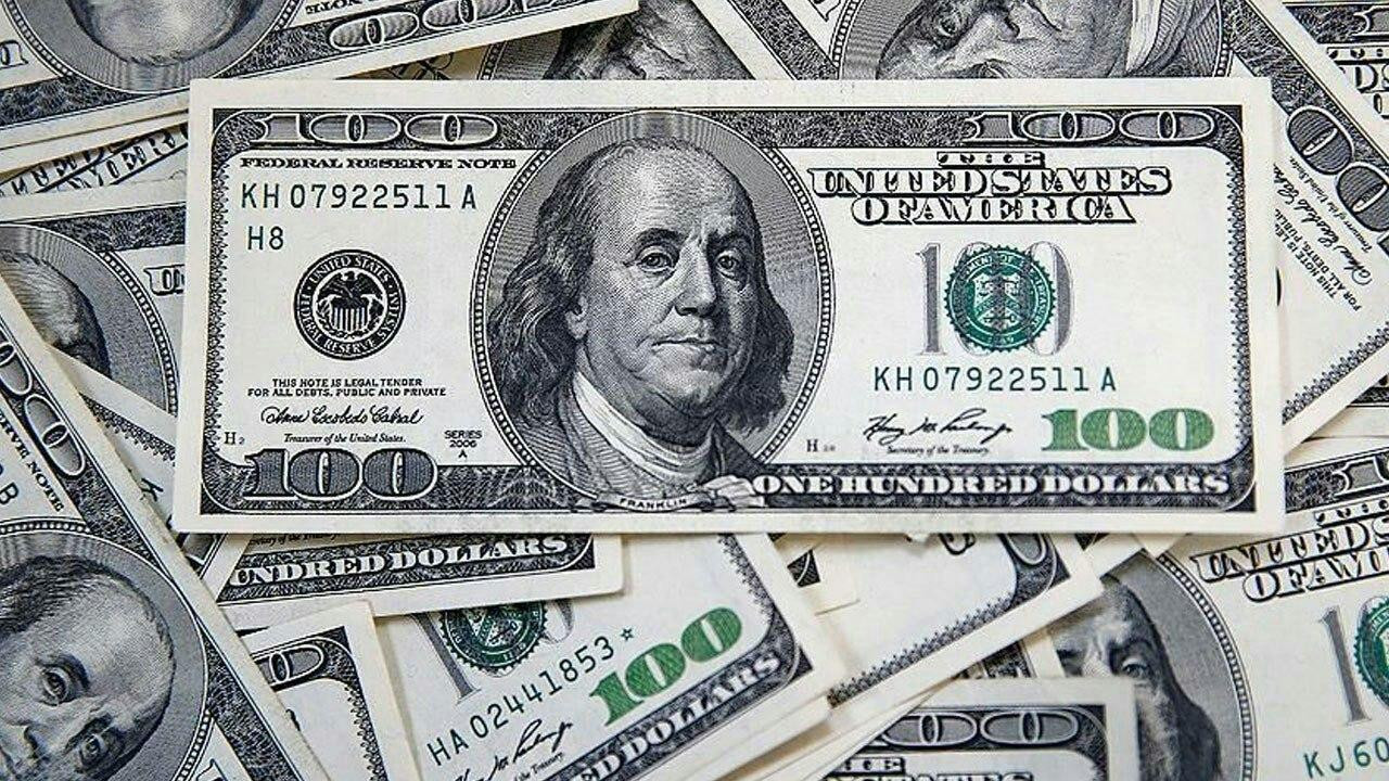 تحسن بسعر صرف الليرة أمام الدو...