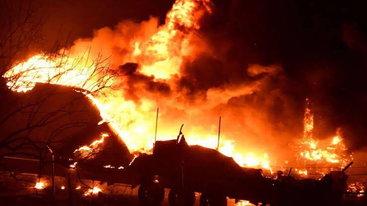 النظام يتهم مواطنين بسطاء بحرا...