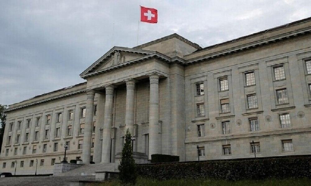 السجن لسويسري بتهم الانتماء وت...