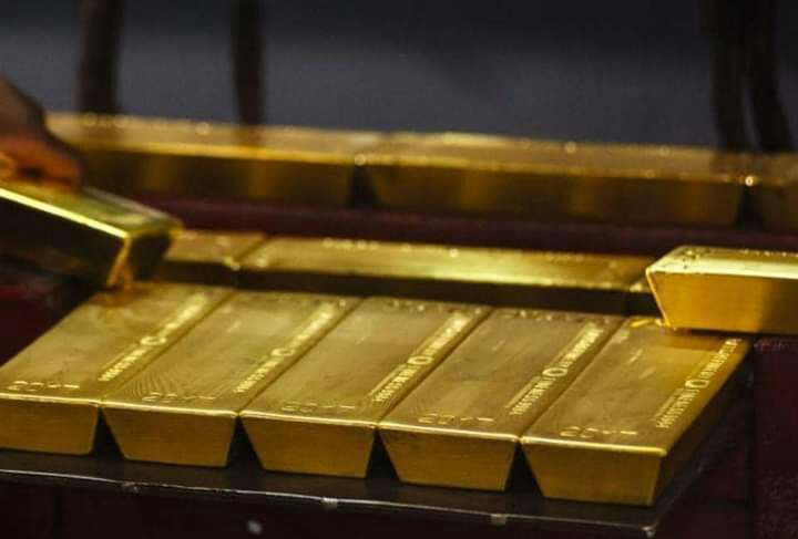 غرام الذهب يرتفع بشكل طفيف في...