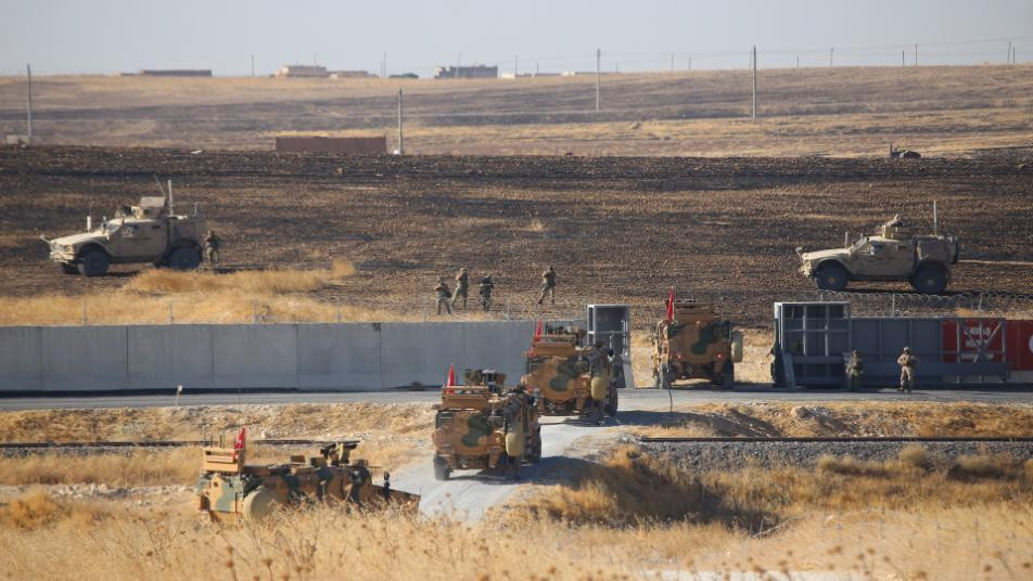 بعد تهديدات أنقرة.. روسيا وترك...