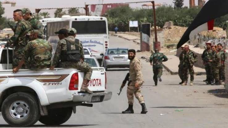 "اللواء الثامن" في درعا يعتقل...