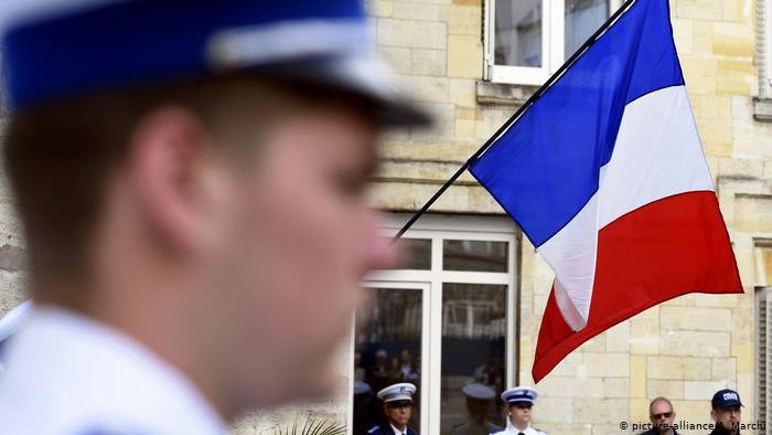 باريس توجه اتهامات بالقتل لمتط...