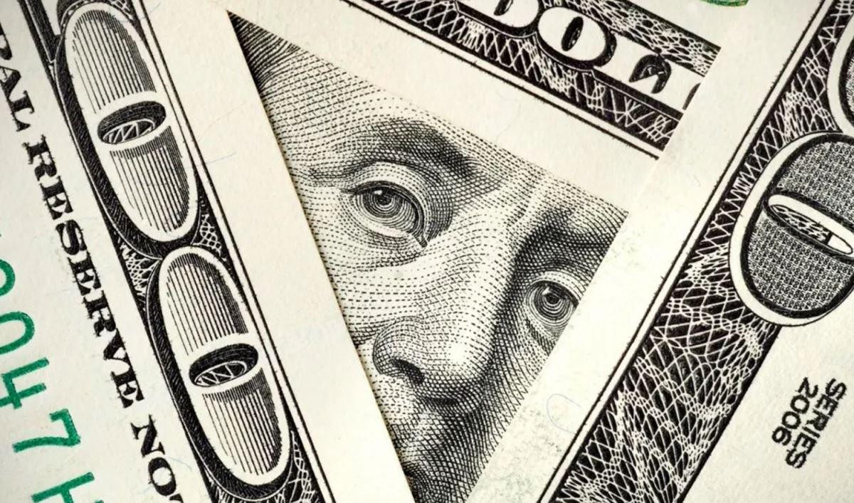 انهيار بسعر صرف الليرة أمام ال...