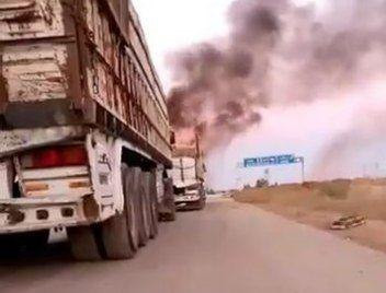 النظام يستهدف شاحنات متوجهة لل...