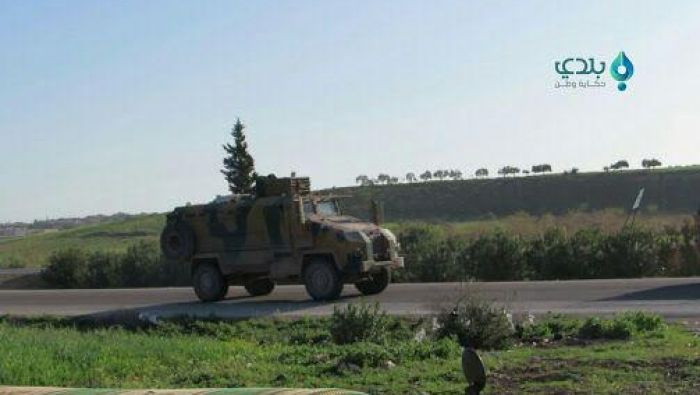 تعزيزات تركية تدخل إدلب وانسحا...