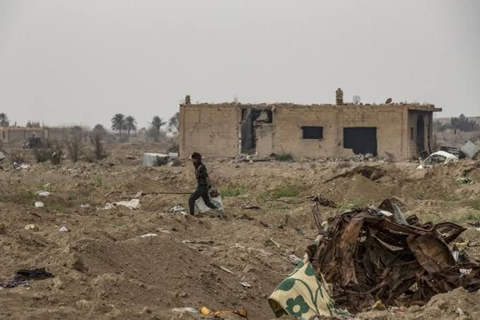 مقتل طفلين في الباغوز بقصف لمي...