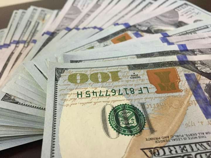 تراجع سعر صرف الليرة أمام الدو...