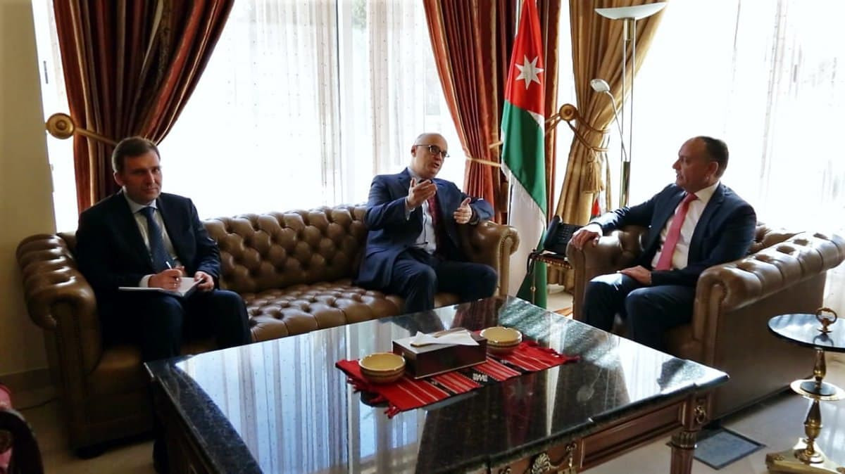 سفير موسكو في الأردن: نساهم في حل "الإشكالات السورية"