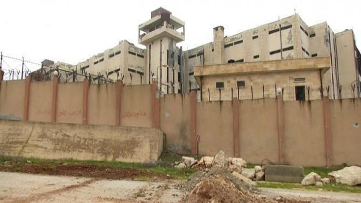 رفضت إدارة السجن إسعافهما.. وف...