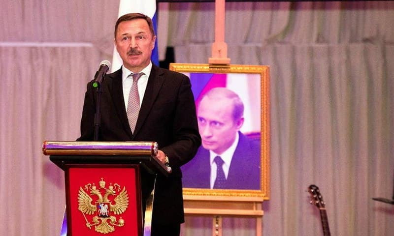 السفير الروسي بدمشق يعلن موعد...