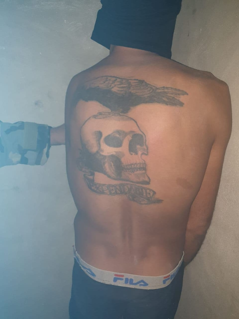 "الجيش الوطني" يأسر عنصراً من...