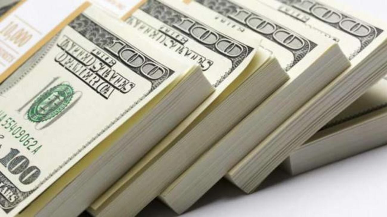 استمرار انهيار سعر صرف الليرة...