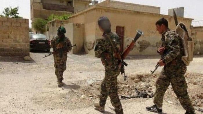 دير الزور.. "قسد" تعتقل شخصا ب...