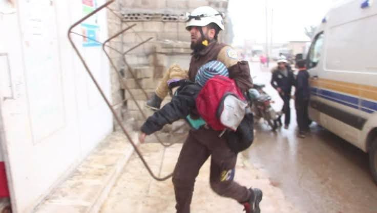 جرحى أطفال بانفجار قنبلة عنقود...