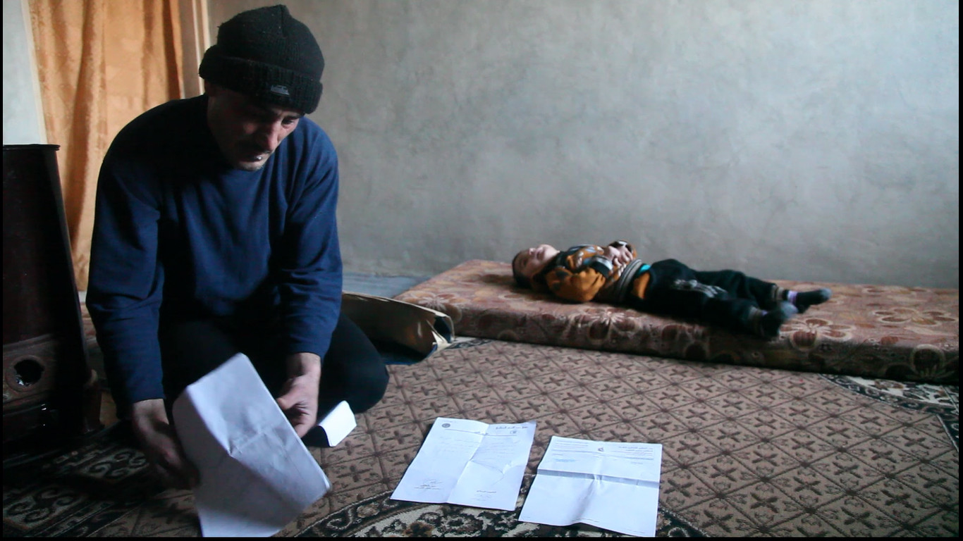 بالصور.. مناشدات لإنقاذ طفل في...