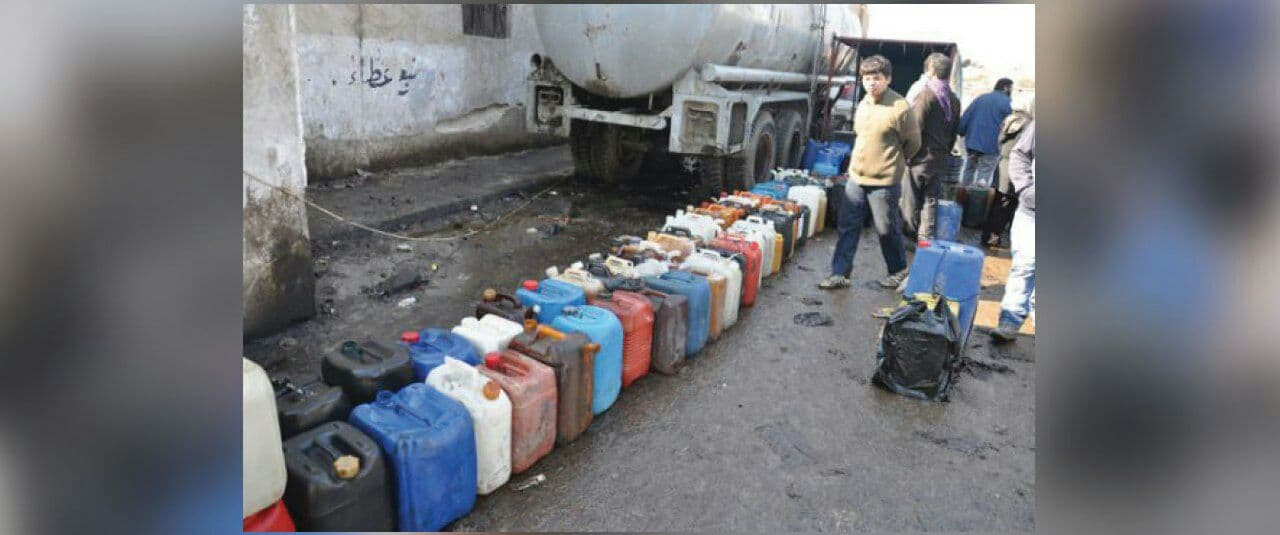 مواطنون يشترون المازوت بـ"الطن...