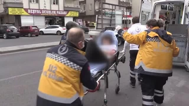 تركيا.. لاجئ سوري يطعن شقيقتيه...