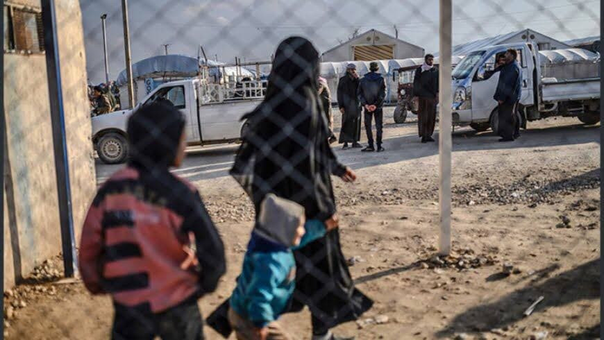 خروج 60 عائلة من "الهول" إلى م...