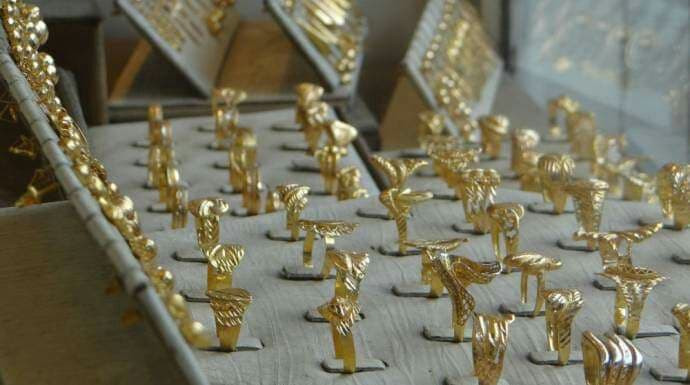 الصاغة يخفضون سعر الذهب بدمشق